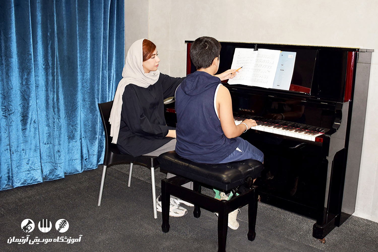 آموزش پیانو