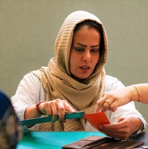 سکینه علی یاری