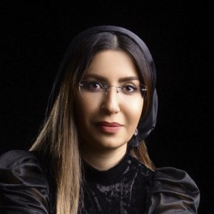 نیلوفر شاهبازی
