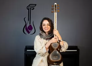 گلناز خلیلی