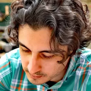 امیر محمودی