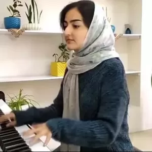 مهشاد بهنام قادر