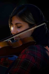 موژان میرزایی